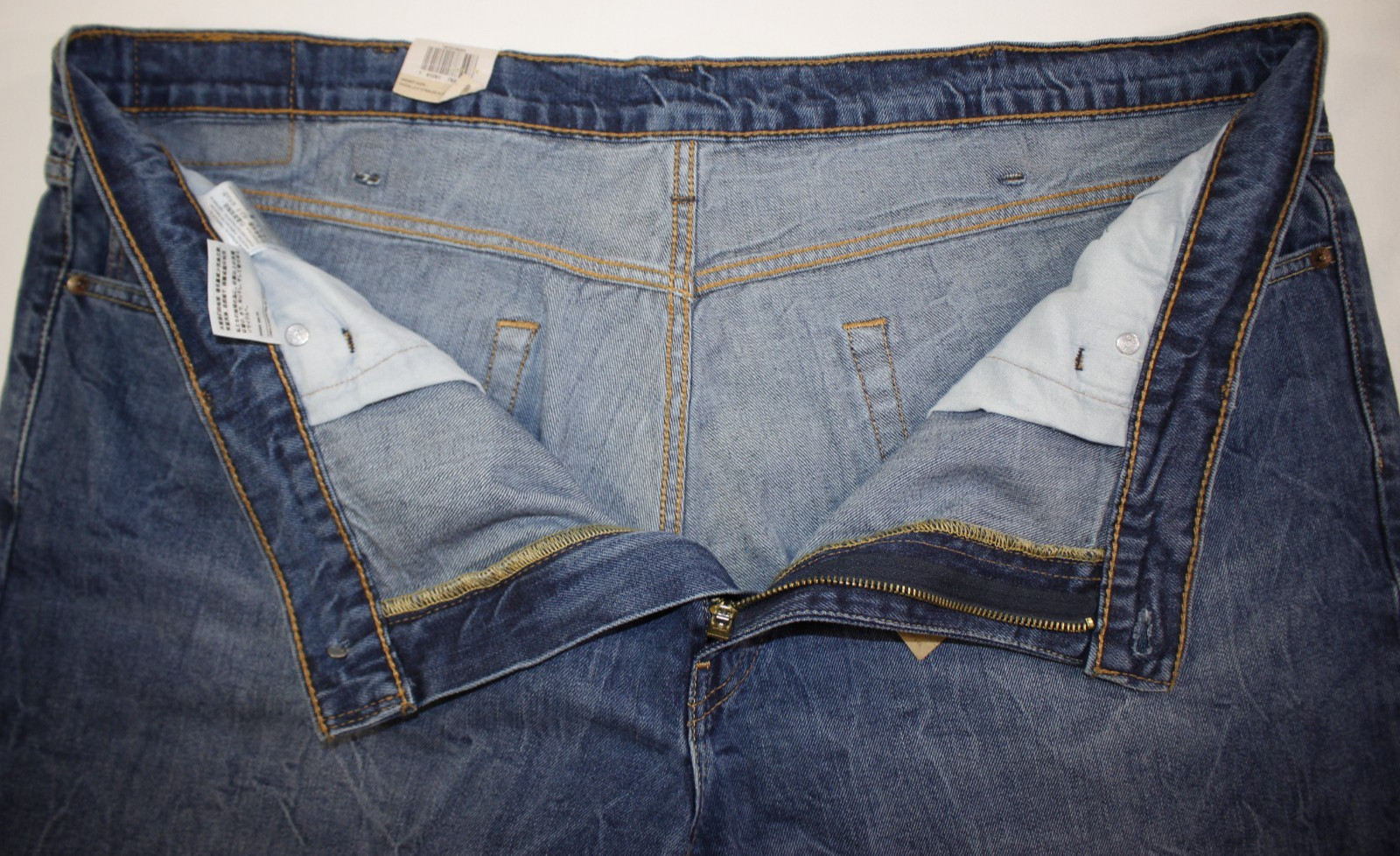 New Levi’s Jeans Men’s 44×34 Athletic Fit Taper 541 Stretch Distressed Med Wash