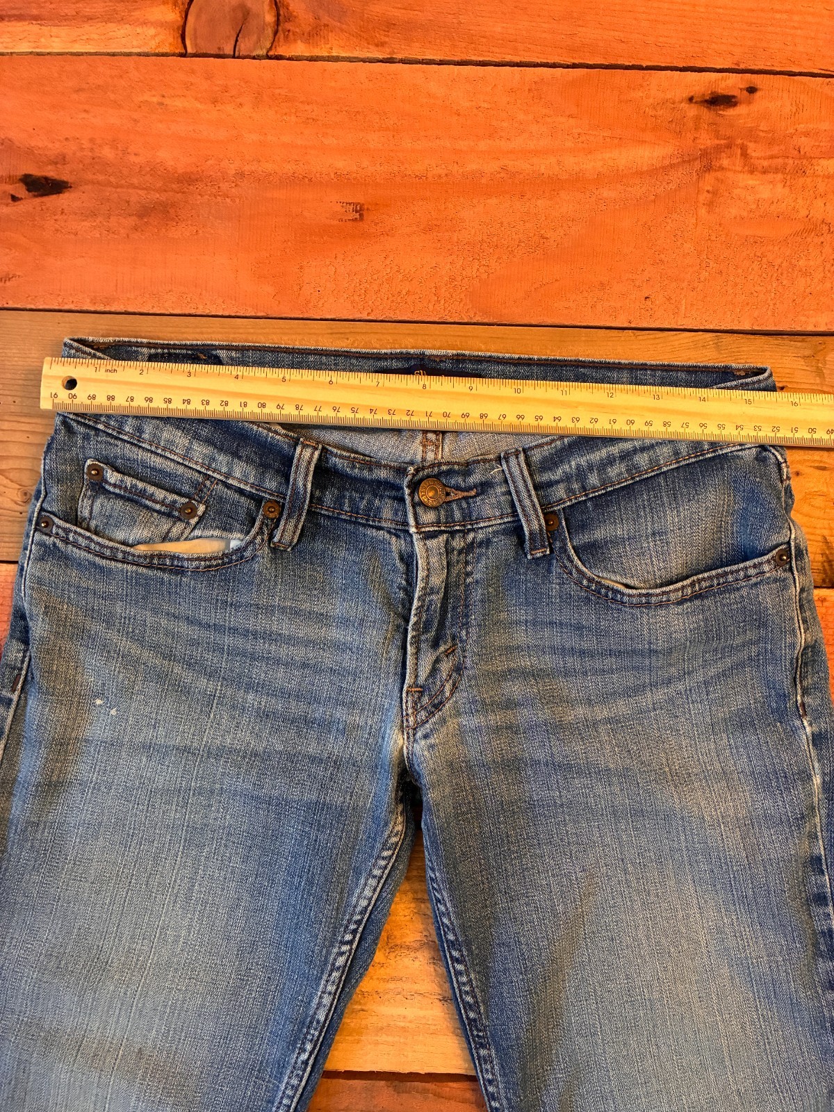 Levi’s 524 Too Superlow Black Bat Wing Low Rise Bootcut Flare Denim Jeans 31×29
