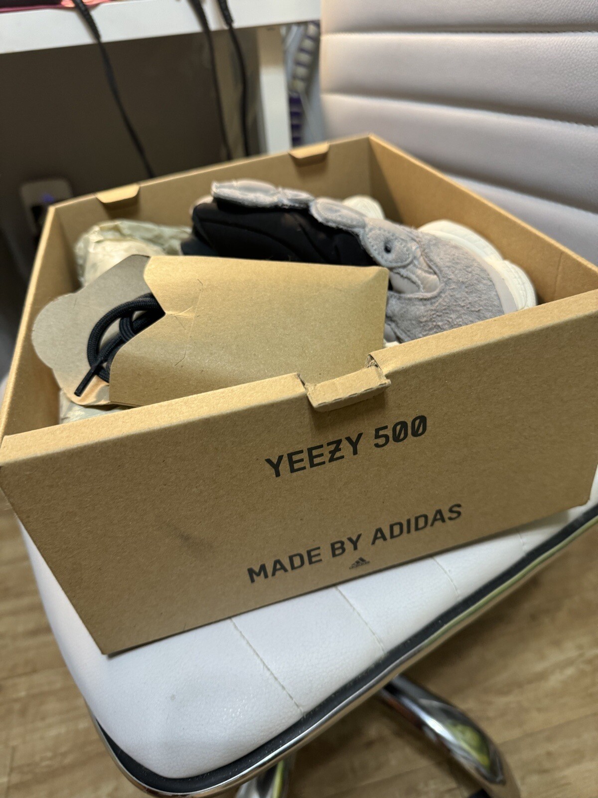 Size 5 – Yeezy 500 High Mist Stone