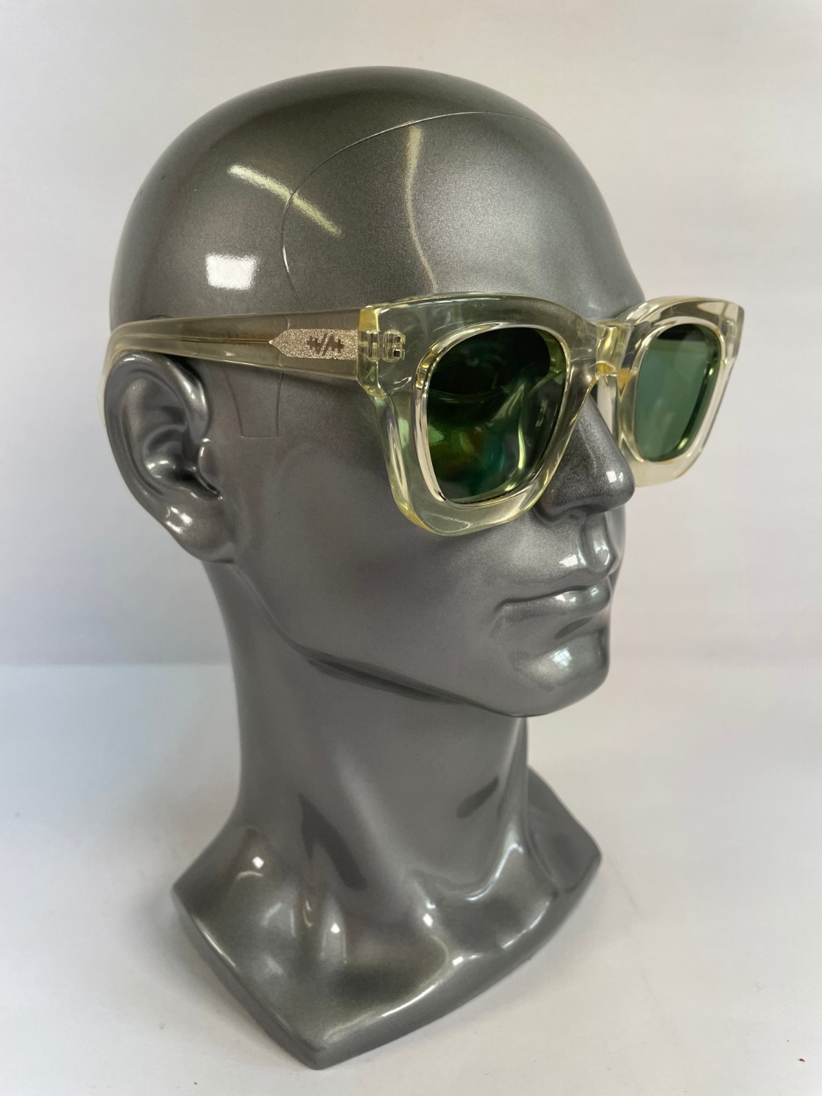 Strata Roadcase Clear Champagne Sunglasses Bottle Green Lenses