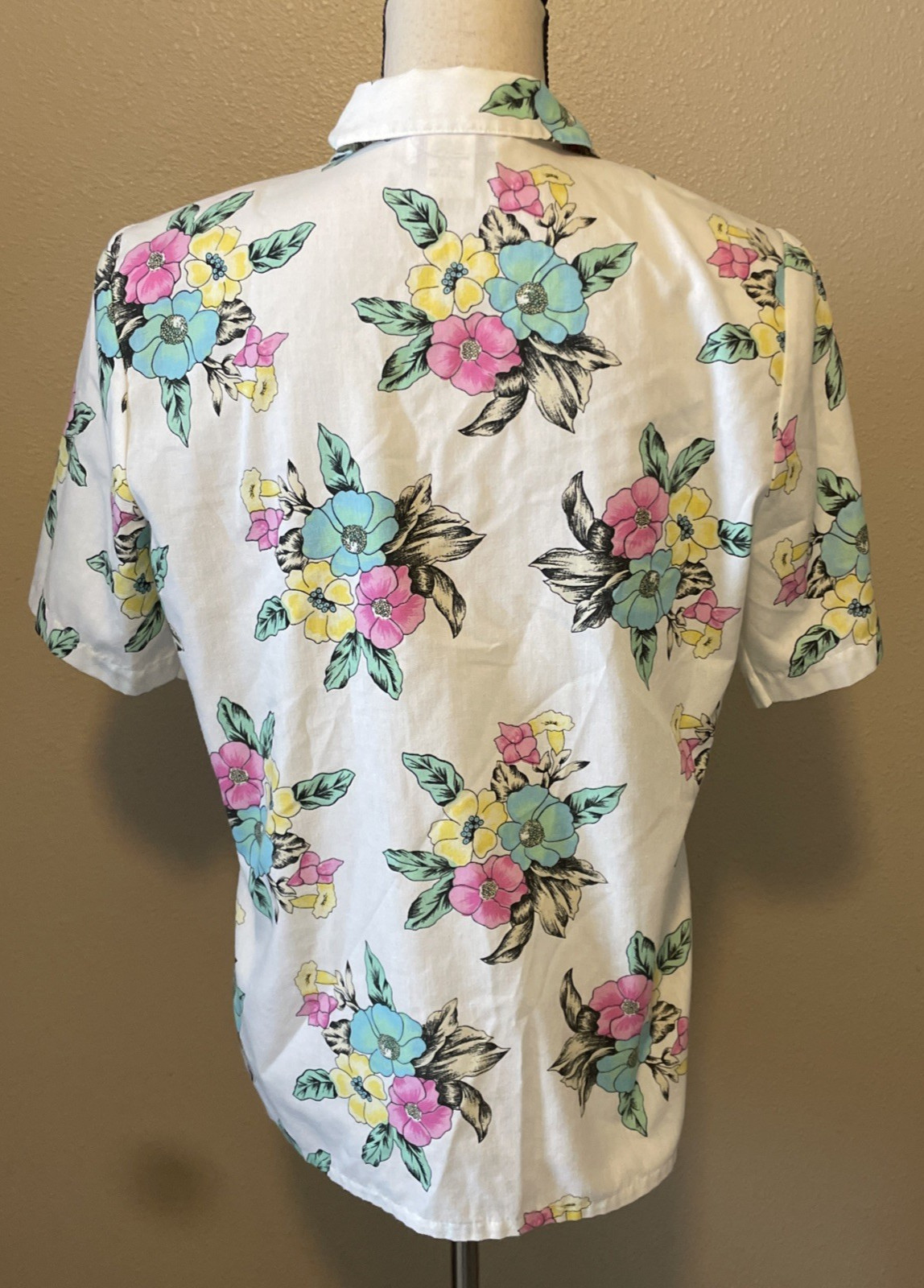 Vintage Judy Bond Blouse, White with Multi-Color Floral, Shoulder Pads, Size 10