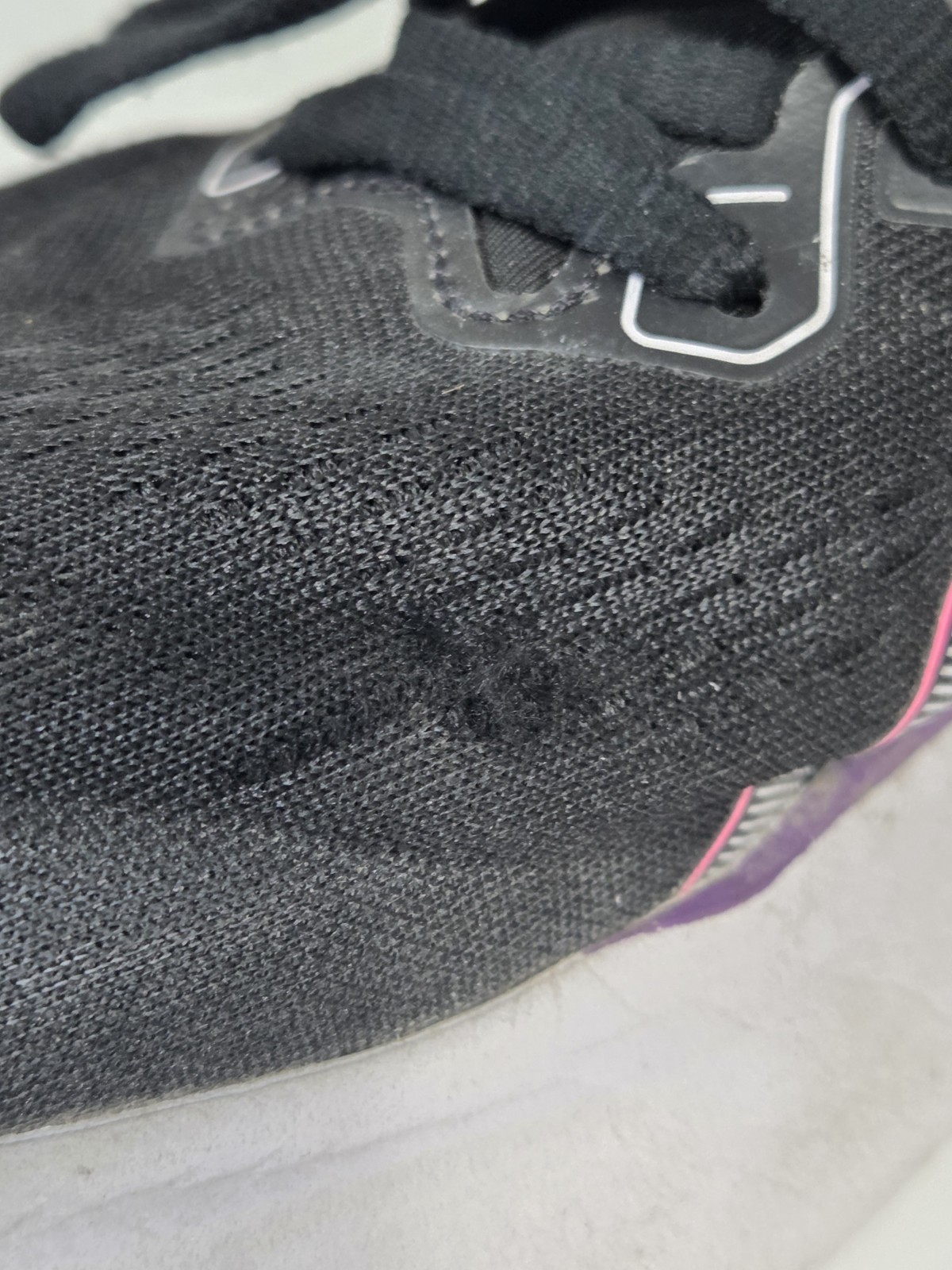 Women’s Asics Gel-Kayano 30 Black/Lilac Hint Running Shoes Sneakers – Size 9.5