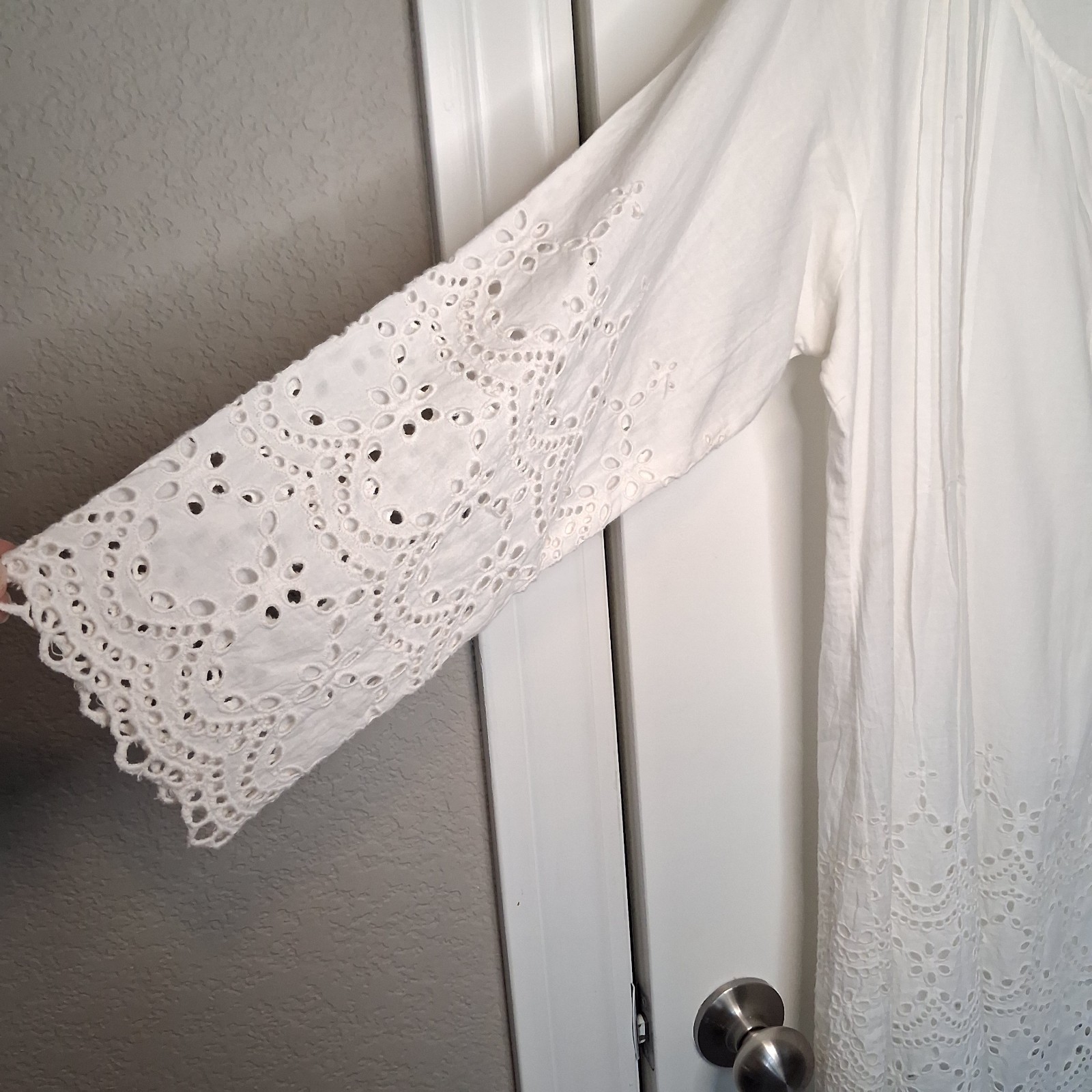 Cute Options Romantic Boho White Cotton Lace Trim Pintuck Tunic Blouse-Size M