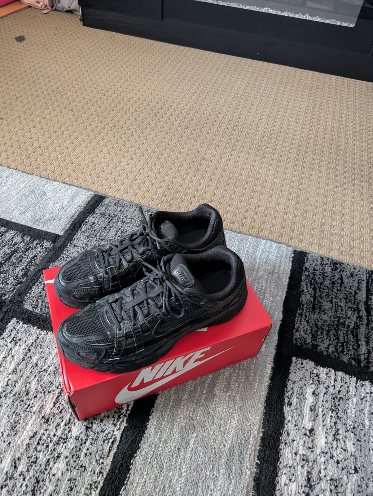 Men Nike Shoes Size 12