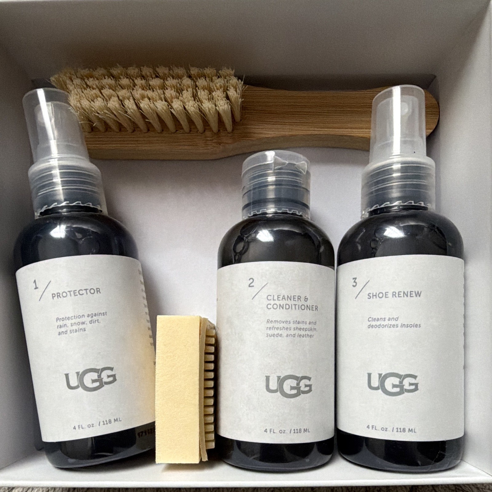 UGG Sheepskin & Suede Care Kit Protector Cleaner Conditioner Brush Eraser