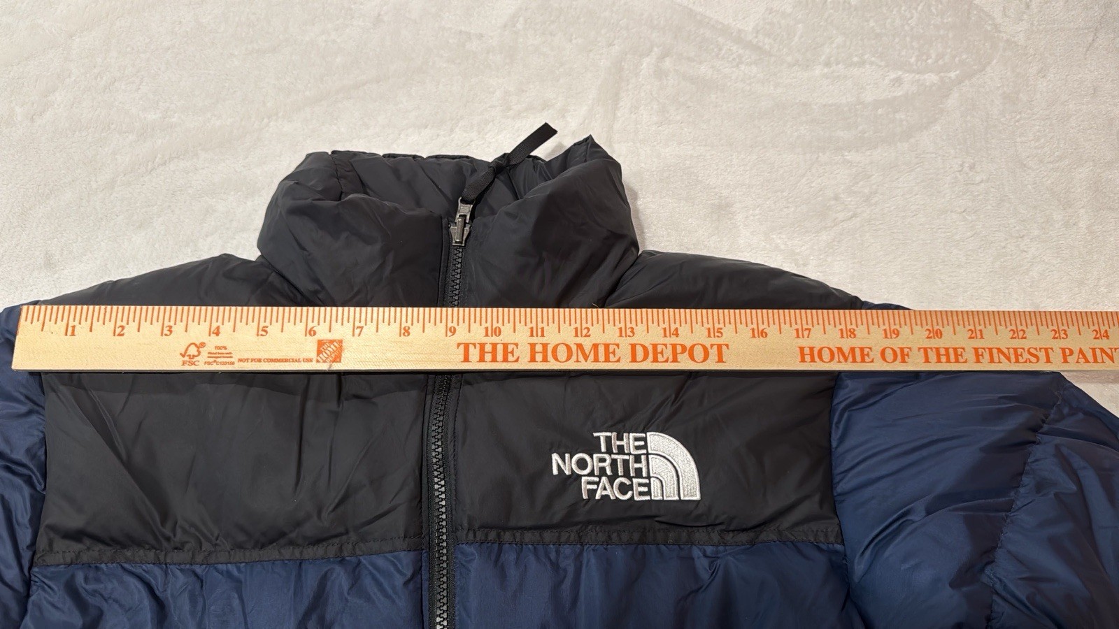 North Face Men’s M 96 Retro Nuptse JKT Summit Jacket, Size S -Navy/ TNF 0003
