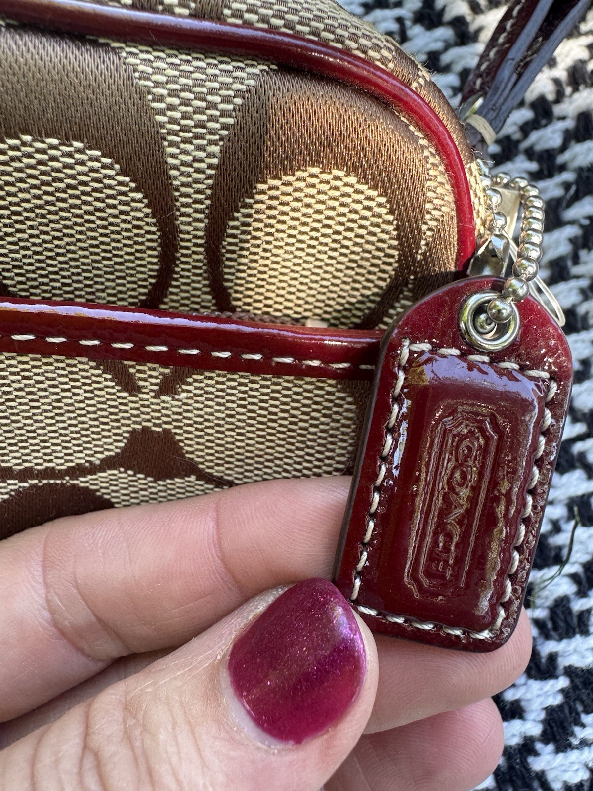 NWT COACH Hamptons Signature hip Belt Bag – Khaki & Crimson
