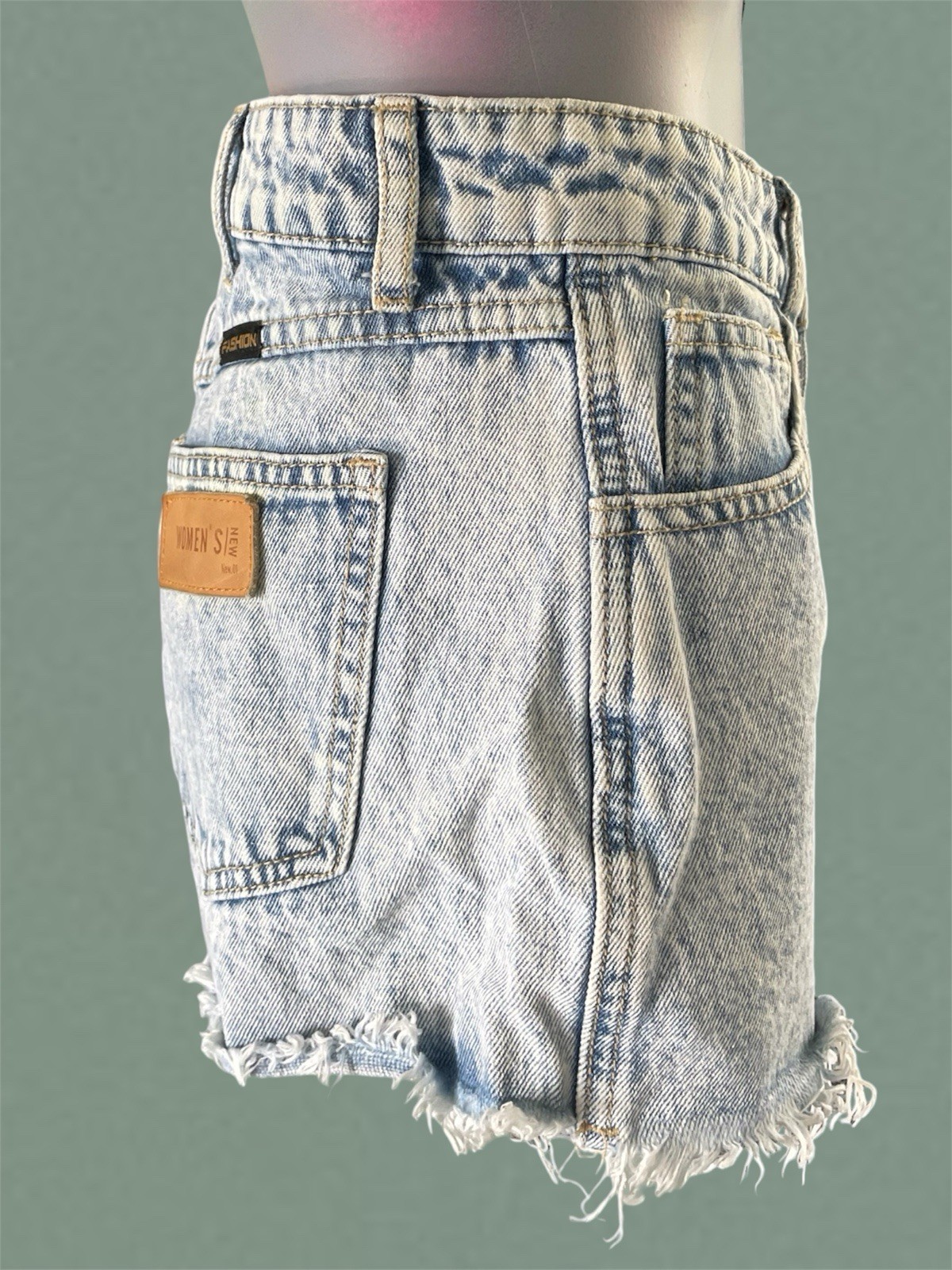SHEIN Acid Wash Denim Shorts | Raw Hem | Size XS | Blue