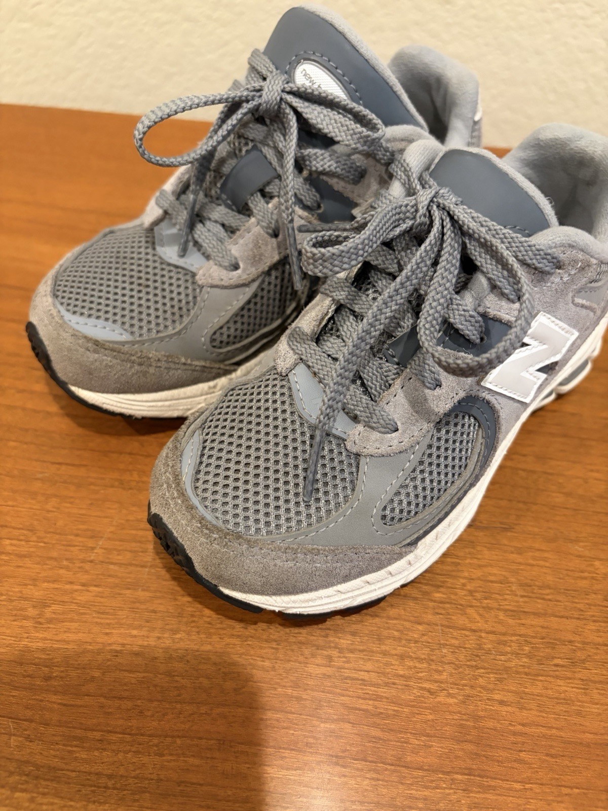 New Balance 2002 R Grey/White Toddler Sneakers PC2002ST – SZ 11 C
