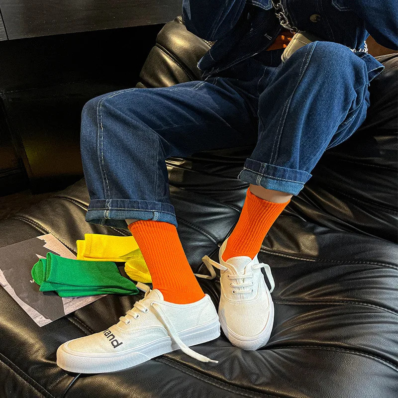 Unisex Casual Cotton Socks round Neck Mid Tube Fashionable Solid Color Breathabl