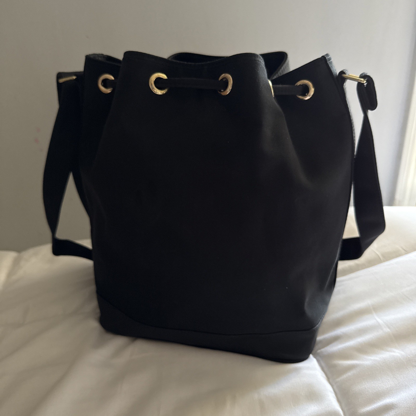 Moschino Bucket Drawstring Redwall Vintage Black Nylon Bucket Shoulder Bag Purse