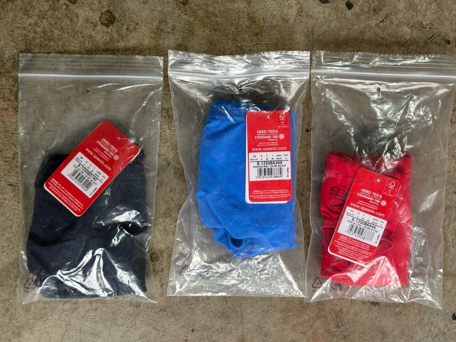 Speedo Men’s Endurance+ 7cm Brief Swimming Costume Swimsuit Briefs 3 Packs (32)