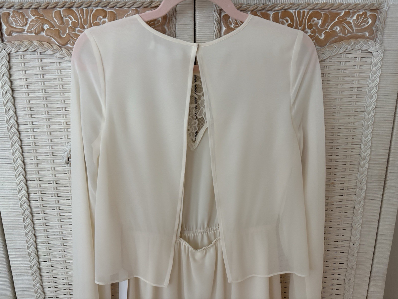 BCBG Generation Ivory Floral Lace Cut Out Back Mini Flare Dress Size Small