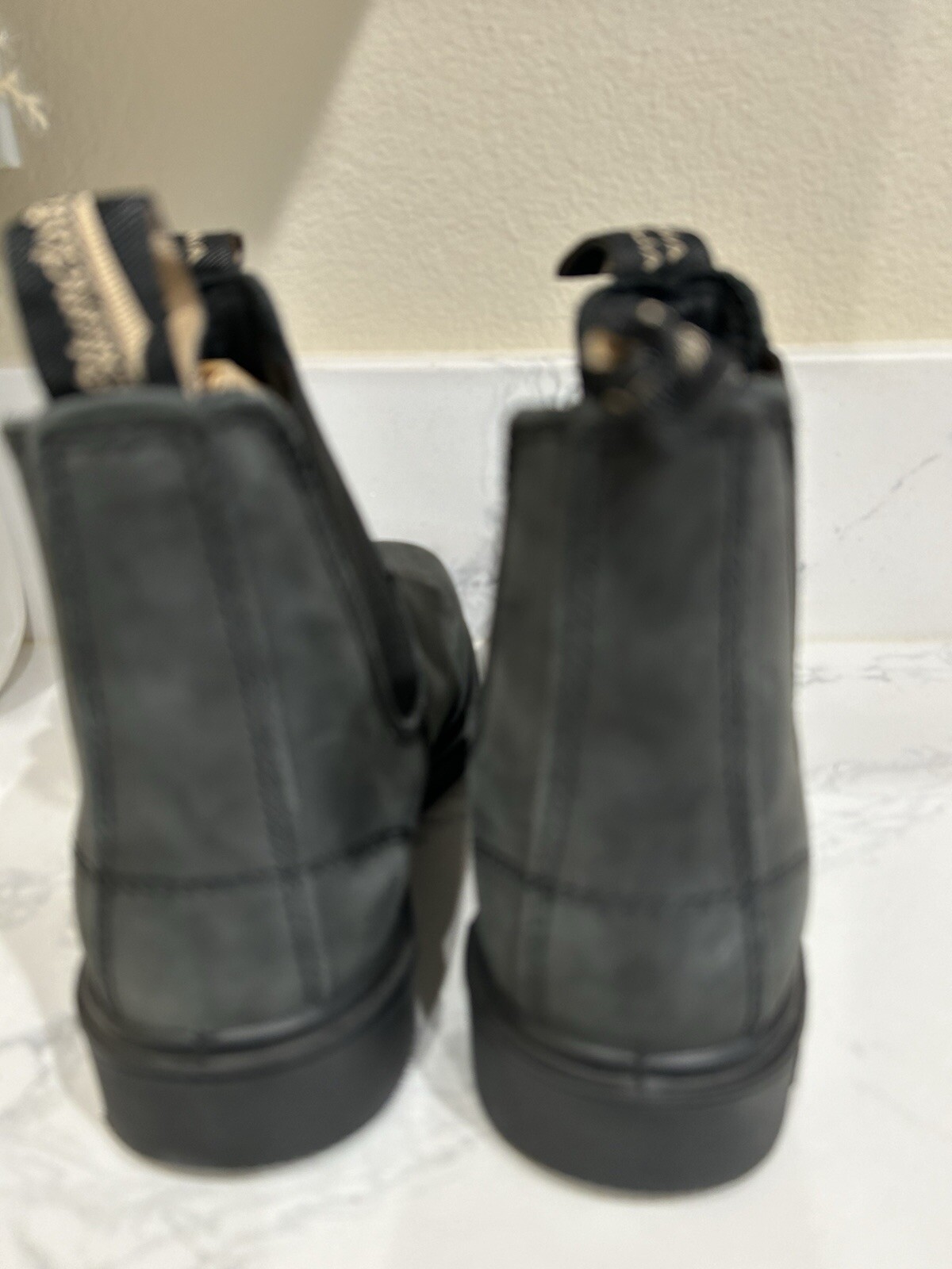 Blundstone NEW Tasmania Australia Rustic Black Leather Boots Men 5 Women 7