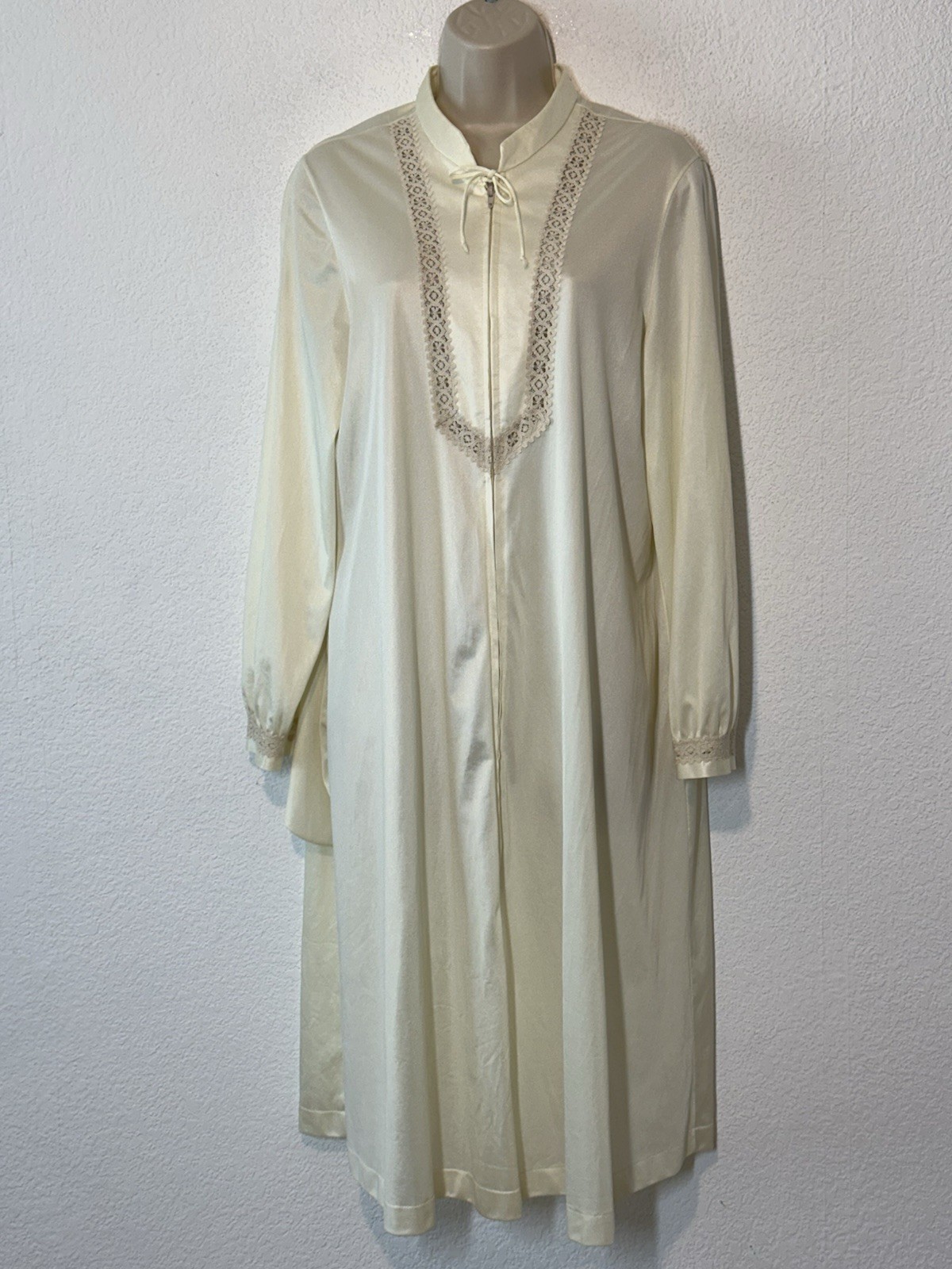 Vtg Gossard Artemis Zip Front Robe Large Yellow Beige Lace Trim Poc Loungewear