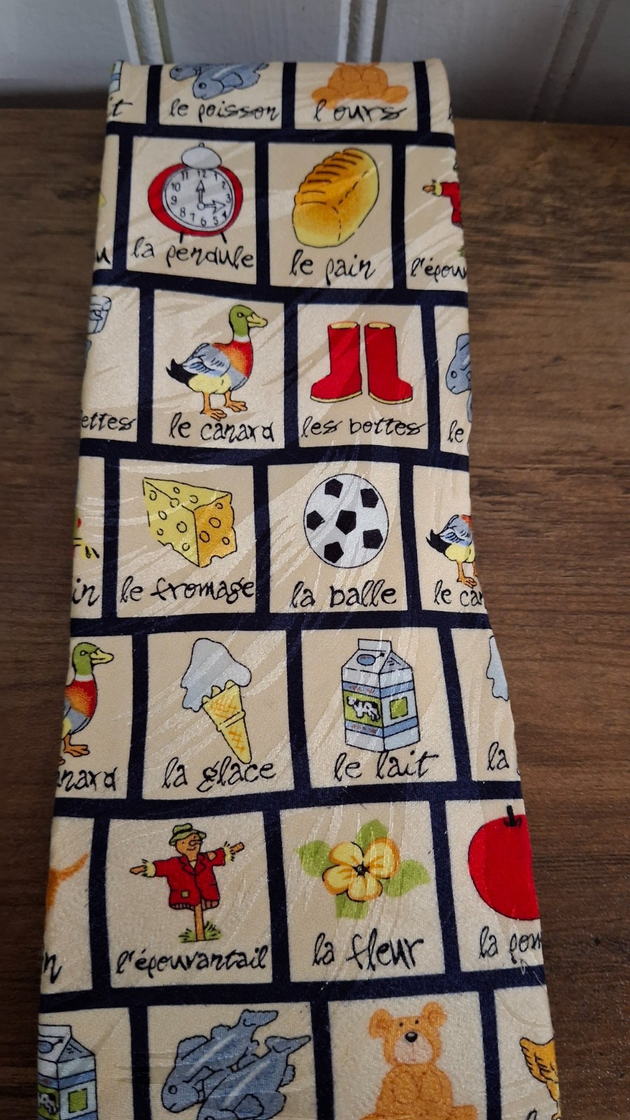 New Museum Artifacts Silk Mens Necktie French Vocabulary School Teacher
