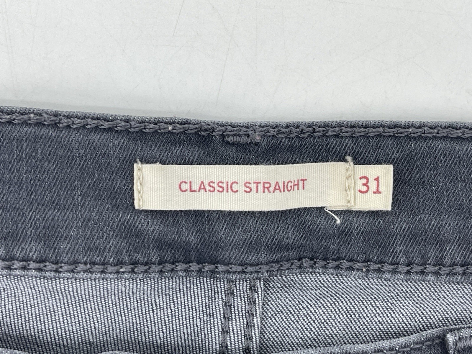 Levis Classic Straight Leg Stretch Jeans Women Size 31 Mid Rise Gray Denim