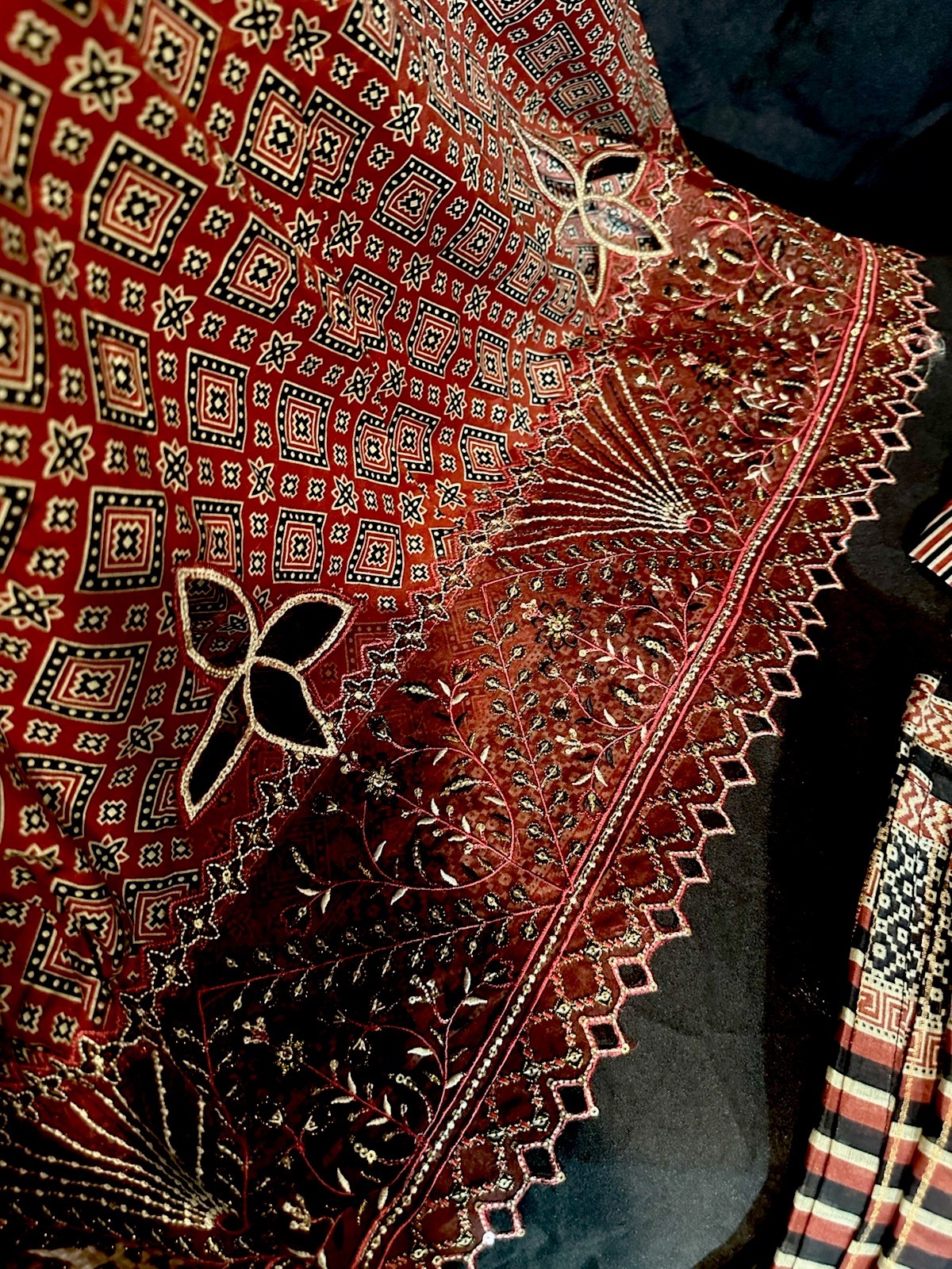 Bin Saeed Lawn Cotton 3 Pc Suit-premium Cut Work Emb- Aline Style-M – $44