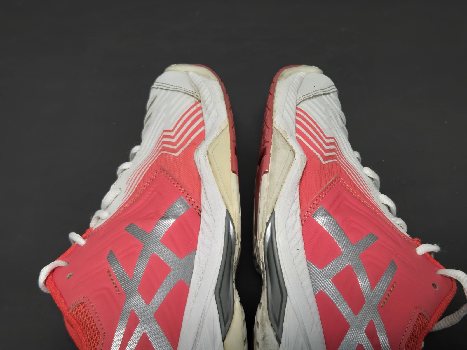 Asics Gel Game Womens Athletic Shoes E755Y Size 9.5 Coral Pink & White