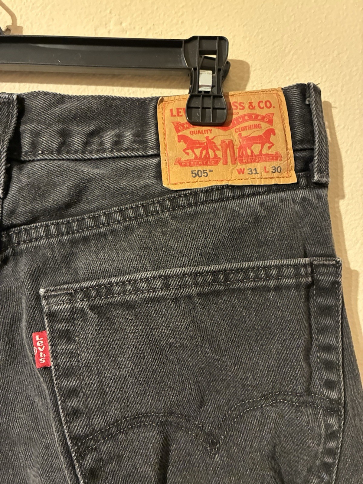 Levi’s Men’s Black Denim Jeans Straight Leg Regular Fit Mid Rise Dark Wash