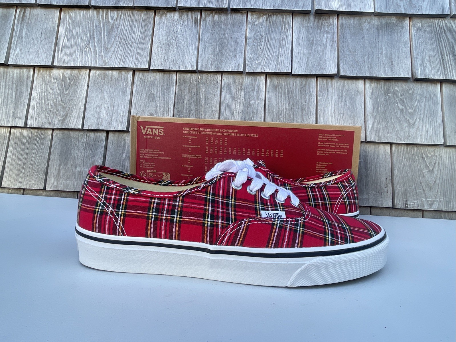 Vans Authentic Shoes Plaid Red White Low Top Skate Sneaker Men’s Size 10.5 NEW