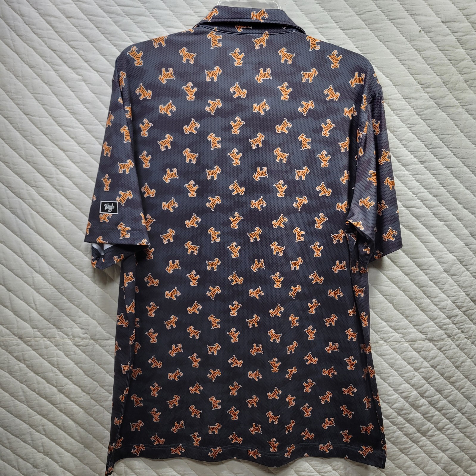Waggle Polo Shirt Men’s Size XL Black Goat Tiger Print Golf Excellent Condition