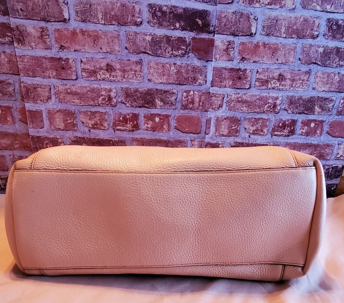 Coach F29007 Pebble Leather AVA Chain Tote- Light Pink- Good used condition