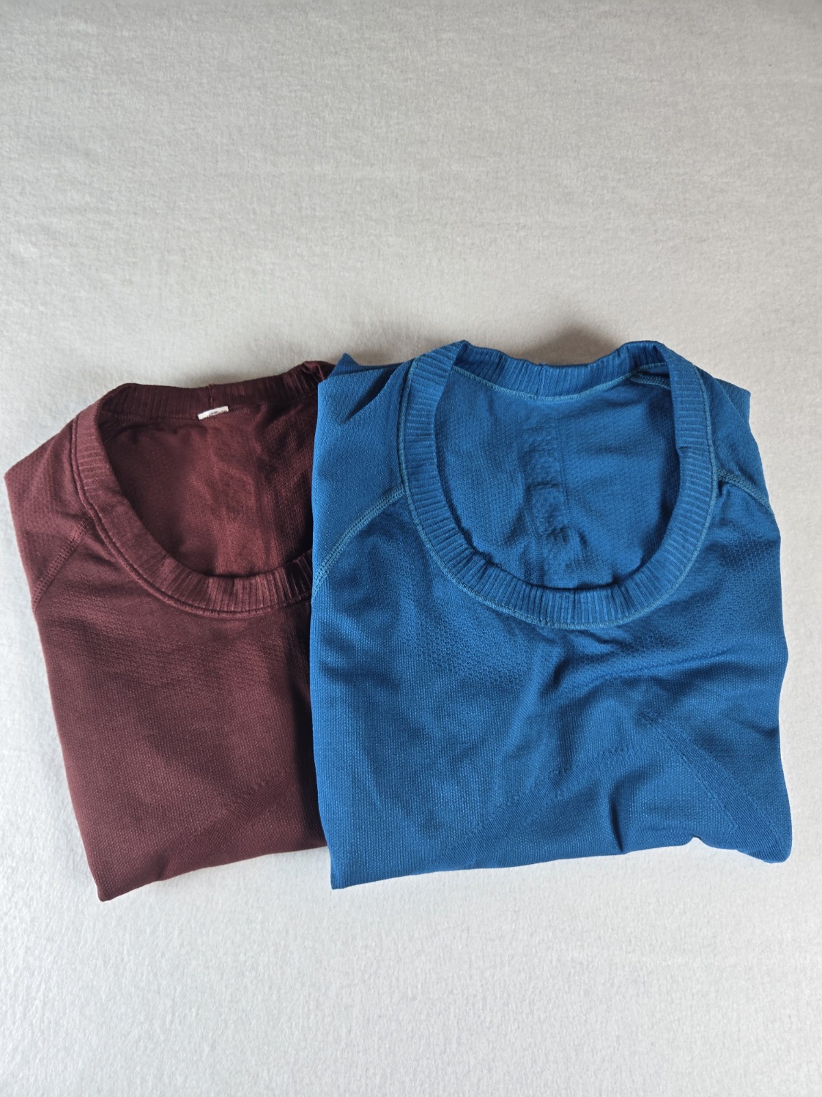 CRZ Yoga Athletica Women’s Active Shirts Lot of 2 Size XS Blue And Burgandy