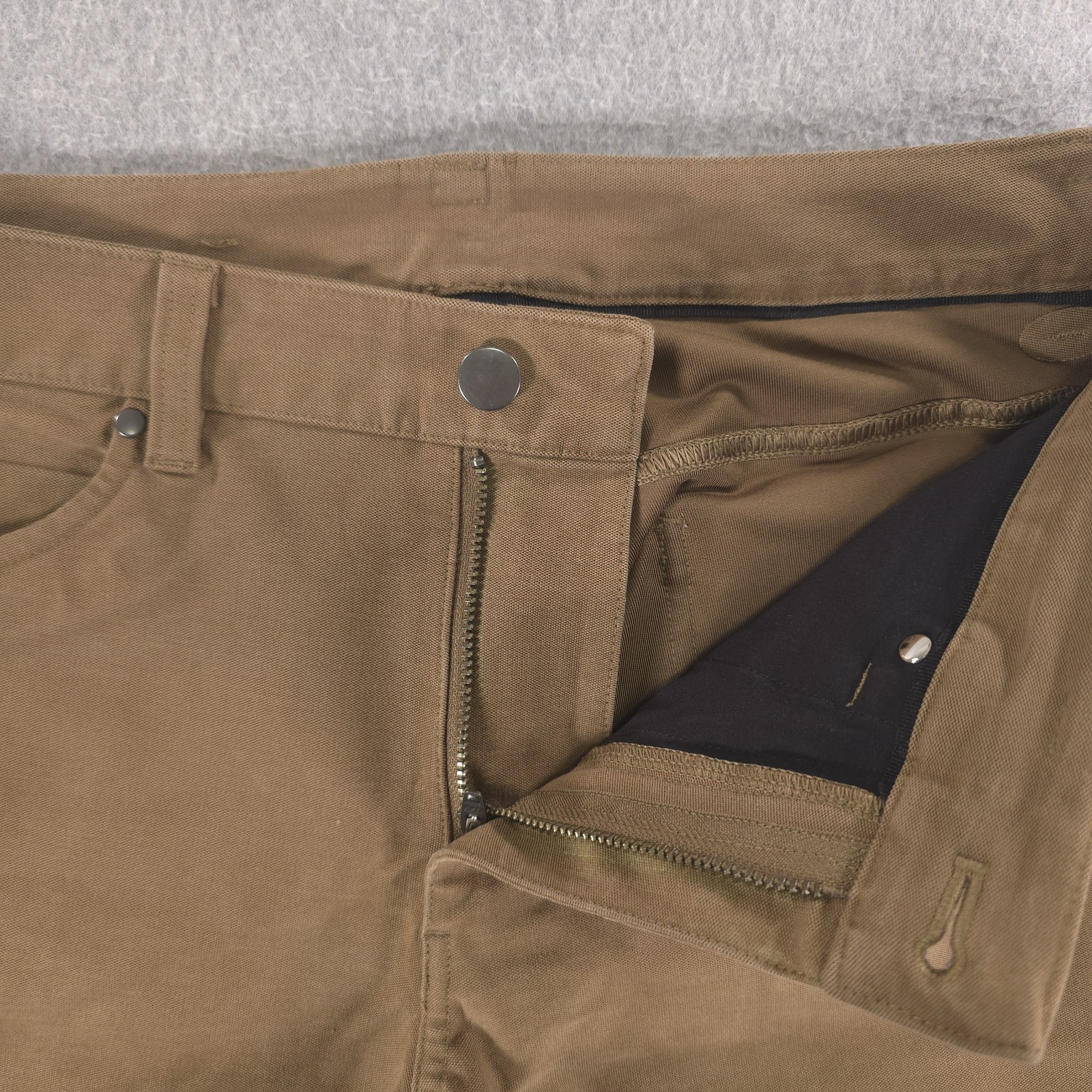 Lululemon ABC Slim 5 Pocket Utilitech Abrasion Resistant Pants Mens 31 (32×32)