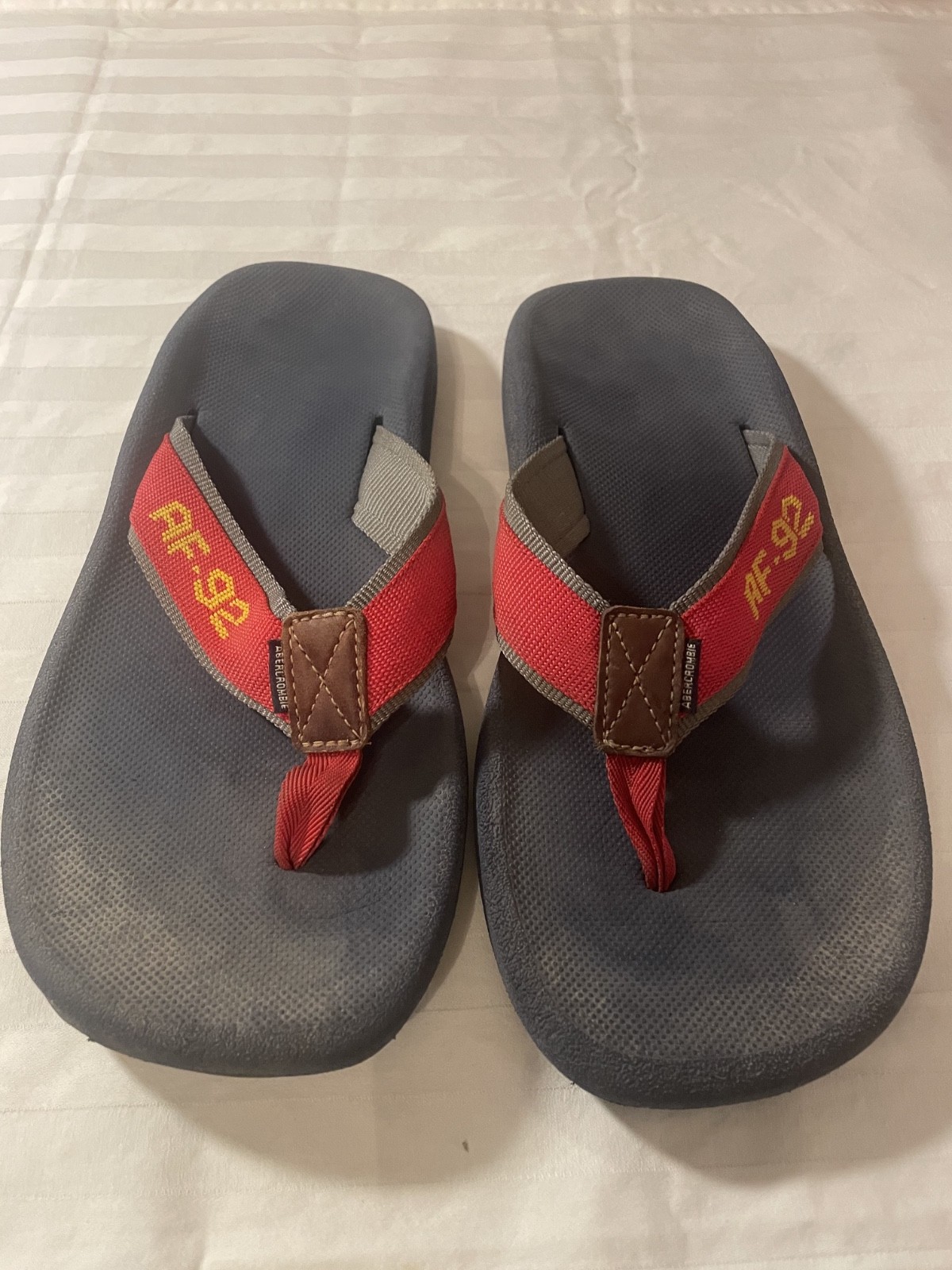 Vintage Abercrombie & Fitch AF-92 Flip Flops Men’s Sz 11 Y2K Red Gray Sandals