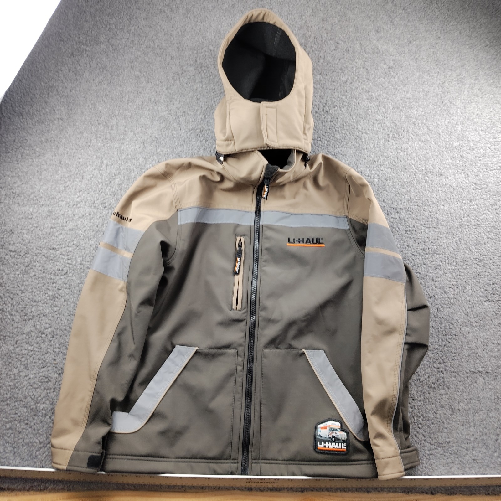 U-Haul Softshell Employee Uniform Jacket Size Small Mens Hooded Fleece Lined