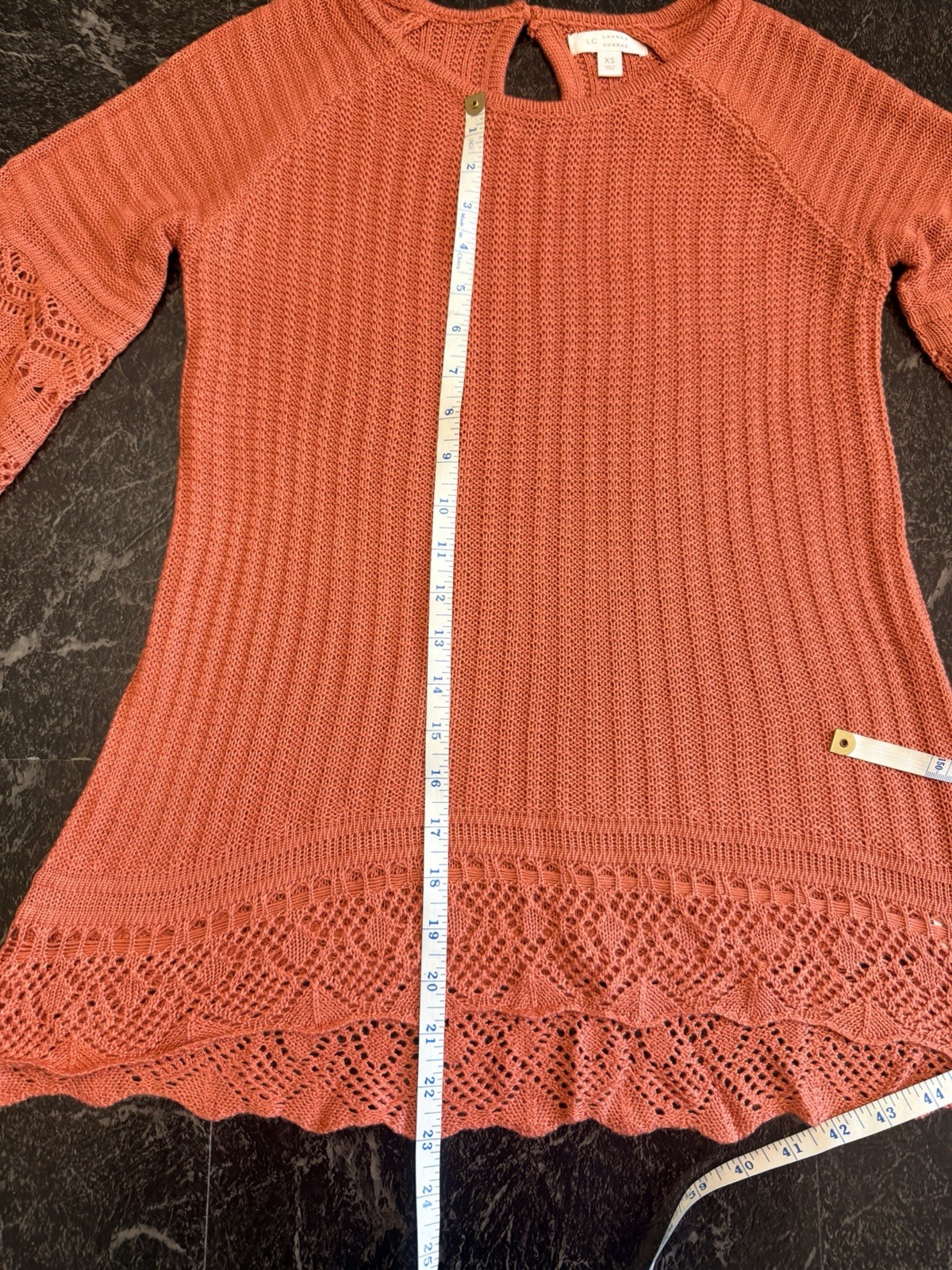 LC Lauren Conrad Texture Knit Tunic Rust Orange Color Size XS Keyhole Back