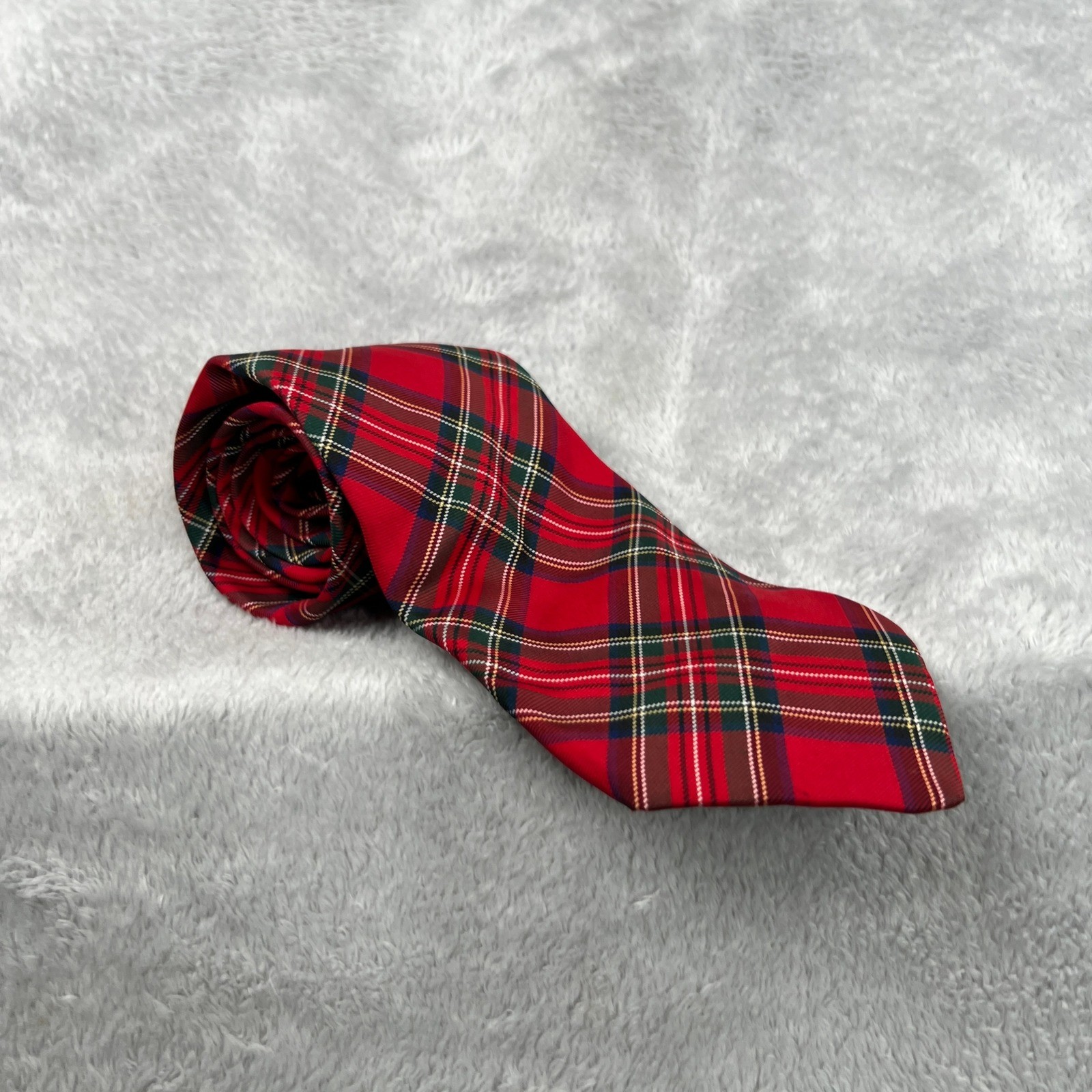 Vintage Brooks Brothers Tartan Plaid Silk Necktie Red Holiday Classic Mens USA