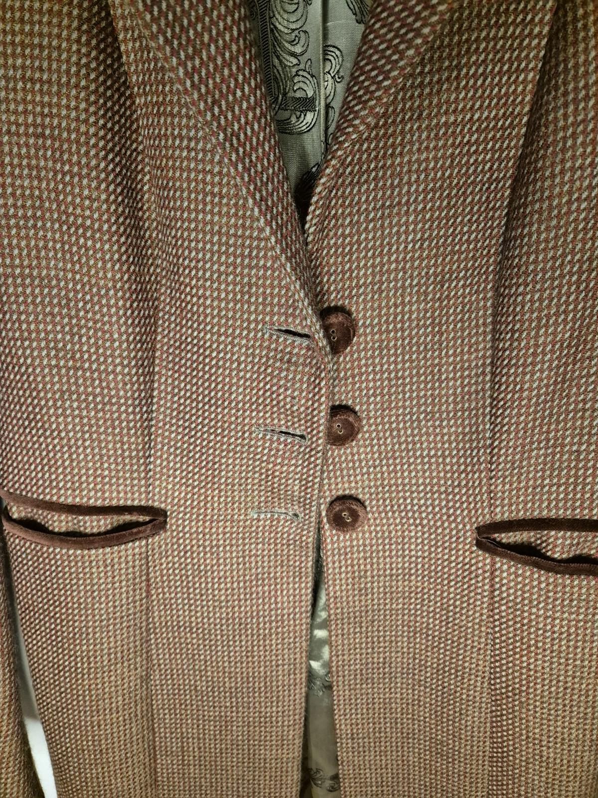 T.ba Spain Riding Jacket Size EU 42 / UK 12 90% Wool 10% Cashmere