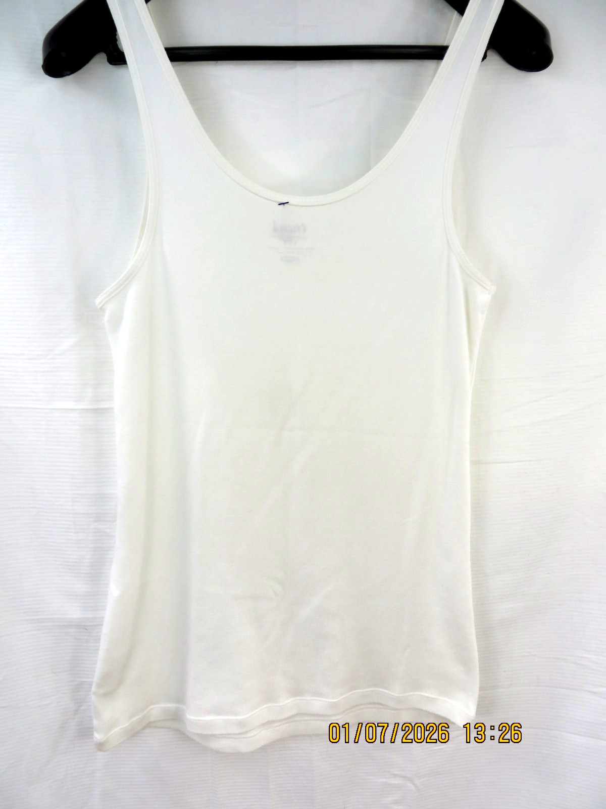 OLD NAVY TAMI FITTED SZ M/L White Super Soft Deep U-Neck Longer Tank Top Shirt