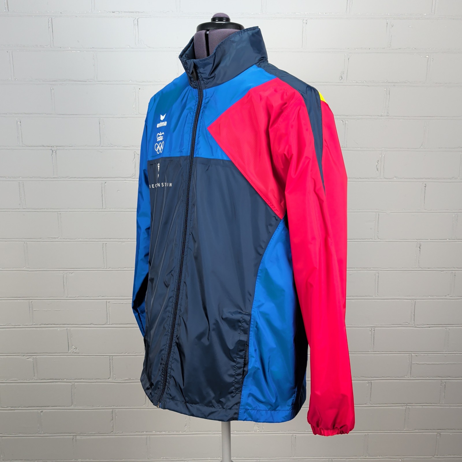 Erima Liechtenstein Olympic Lightweight Raincoat Jacket Blue Red Men Large 42 in