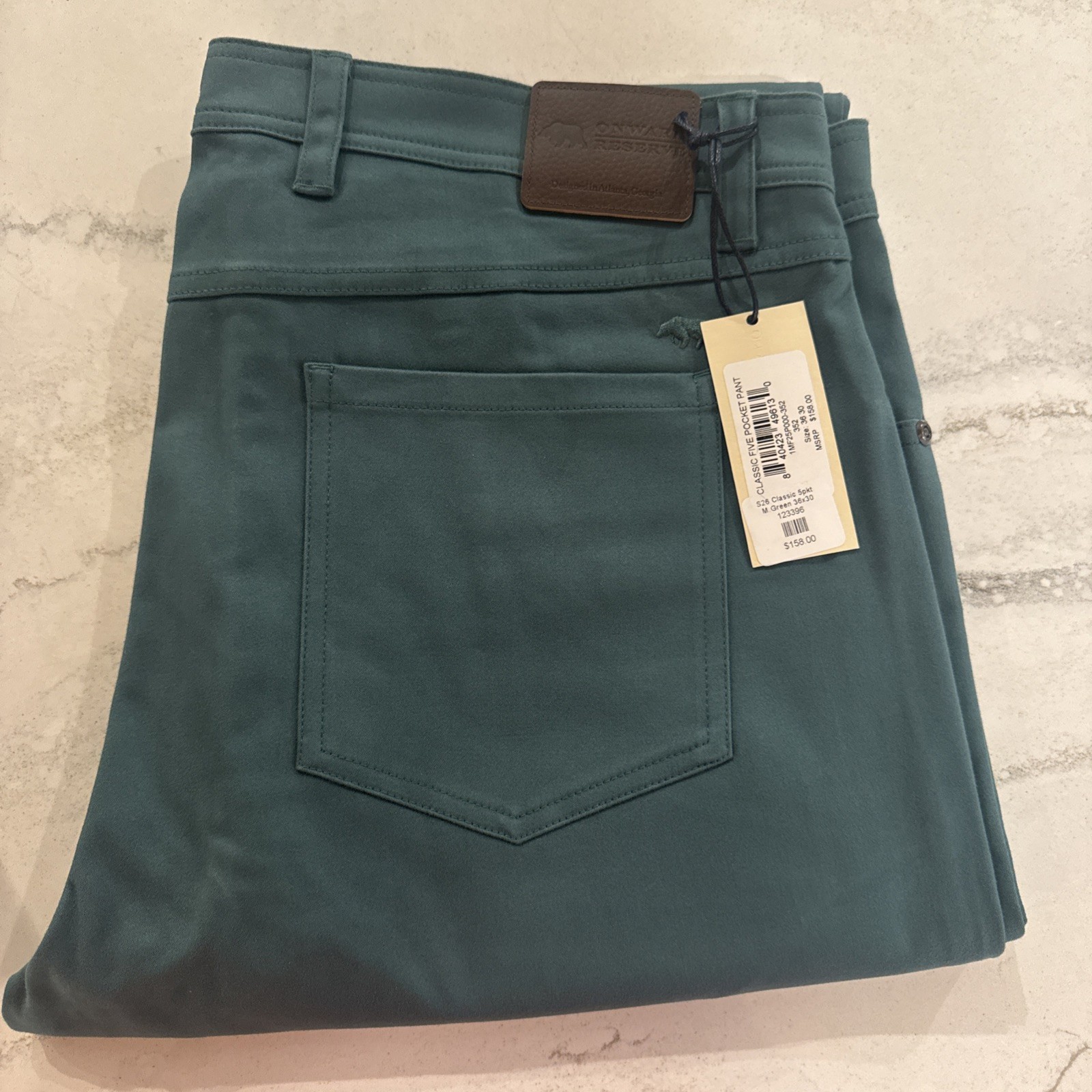 New with Tags Onward Reserve Men’s Green Classic Five Pocket Pants