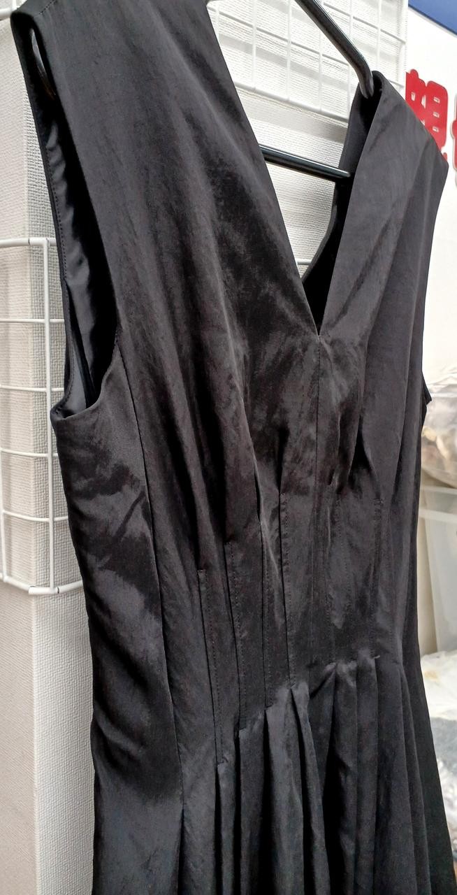 Fray I.D V-Neck Dress Black Size 1 51in Front & Back Knit Sleeveless