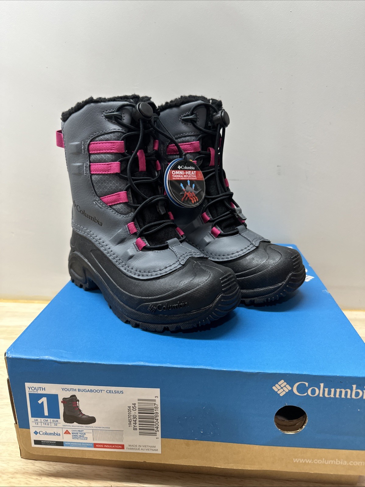 NEW Columbia Bugaboot Celsius Waterproof Snow Boots Youth Girl’s Size 1 Graphite