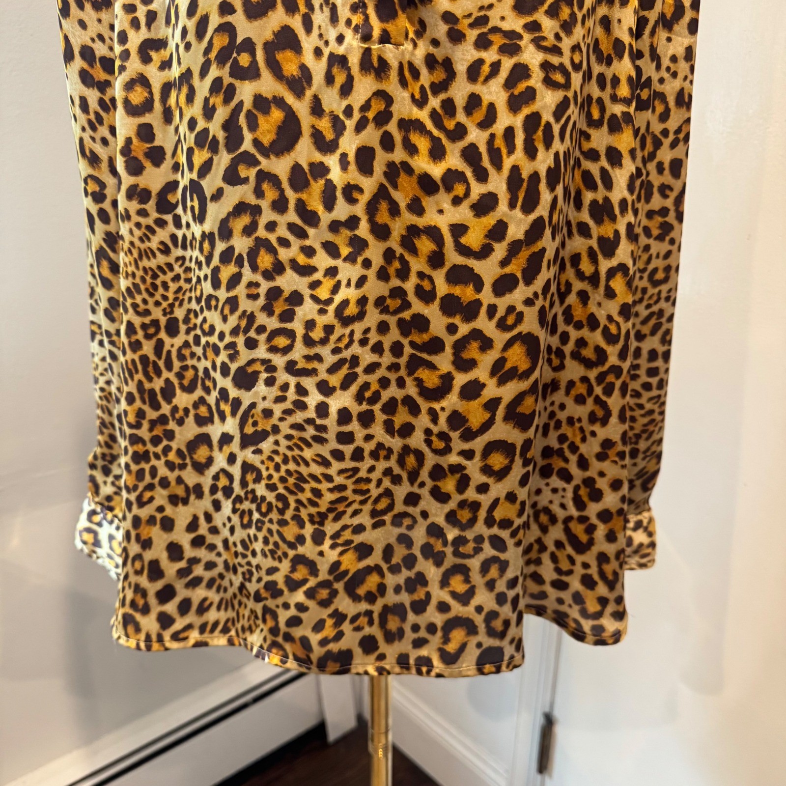 Jones New York Brown Leopard Print Blouse Split Neck Chic | Size Large