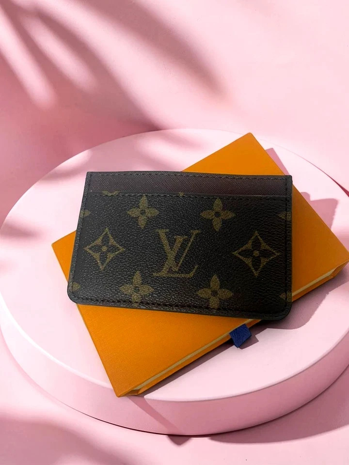 Louis Vuitton Brown card holder Monogram Two Tone USED,.