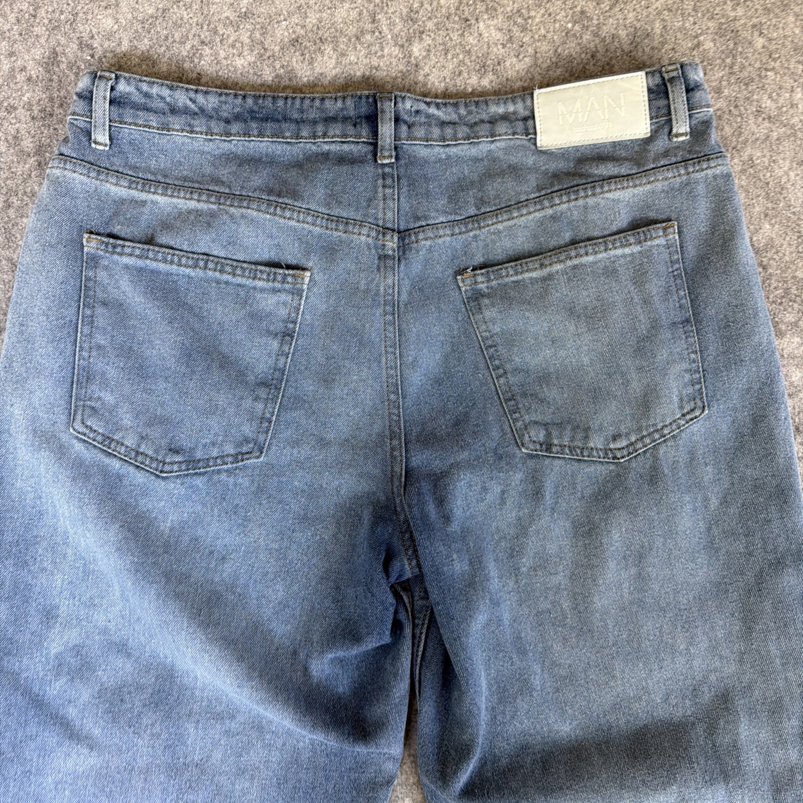 Man BoohooMan Jeans Men38 x 31 Blue Denim Distressed Doves Regular Fit