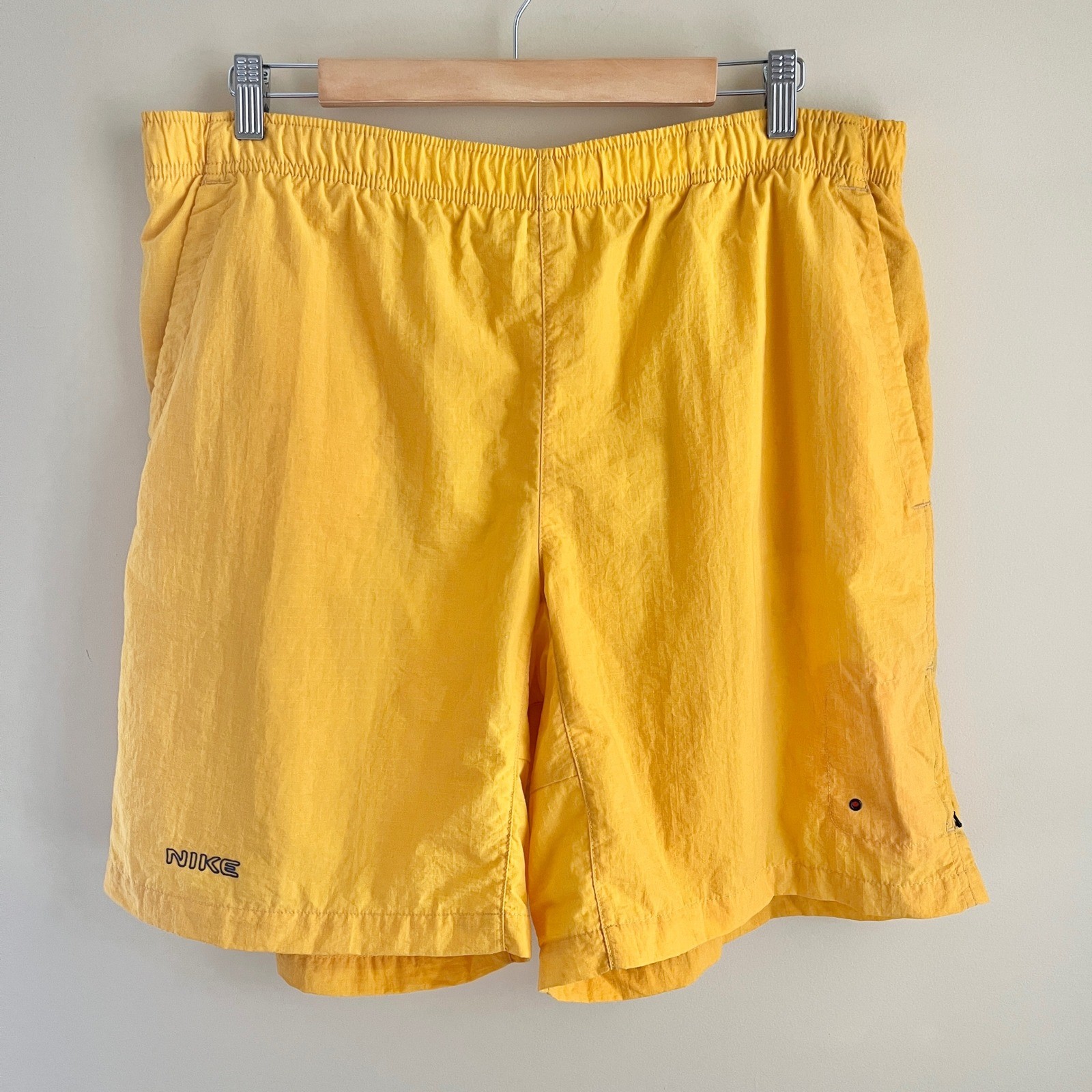 Vintage Nike Swim Trunks Men’s Large Yellow Y2K Sportswear Beach Summer Ripstop
