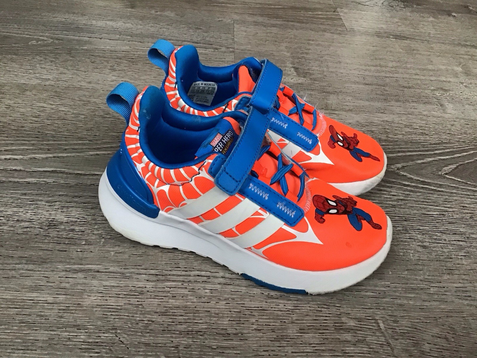 adidas Kids Racer TR21 Shoes Youth 11.5k Solar Red/White/Blue Rush Spider-Man