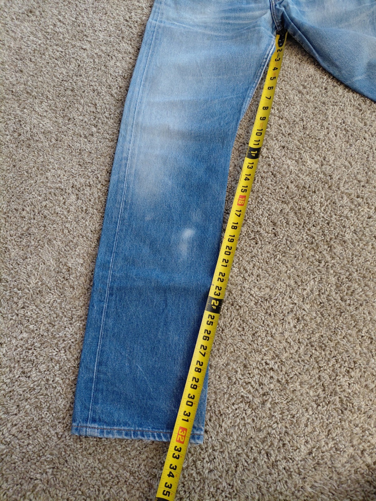 Vintage Y2k Levi’s 501XX Button Fly Jeans Made in USA Mens