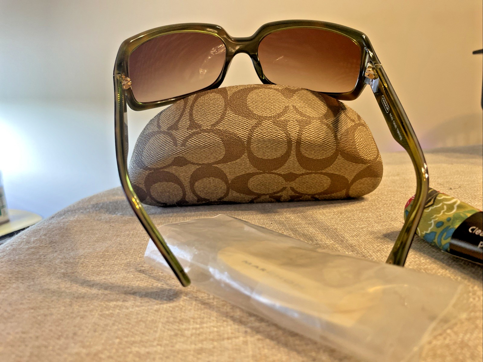 Coach Women’s Rita2 S836 Tortoise Amber Green 115mm Frame Lens SunglassesUNUSED