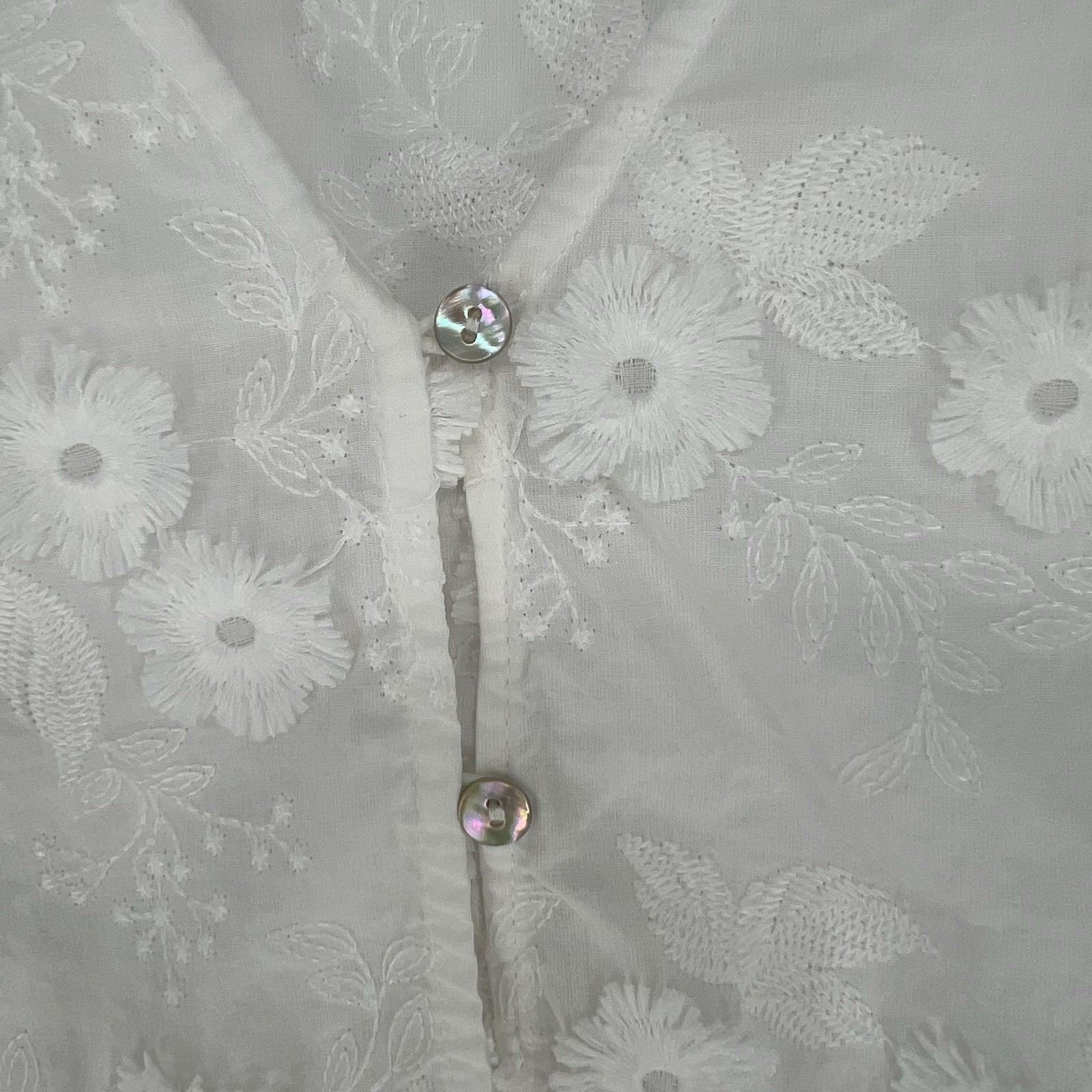 Nanette Lepore White Floral Eyelet Embroidered V-Neck Blouse Sz S Bridal Sheer