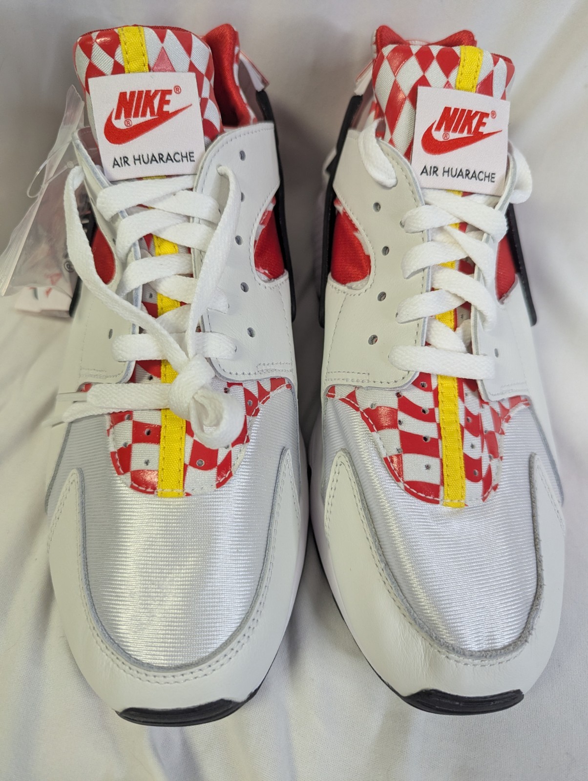 Liverpool Nike Air Huarache MSz 10.5 PRM QS Red Devils DN5080-100