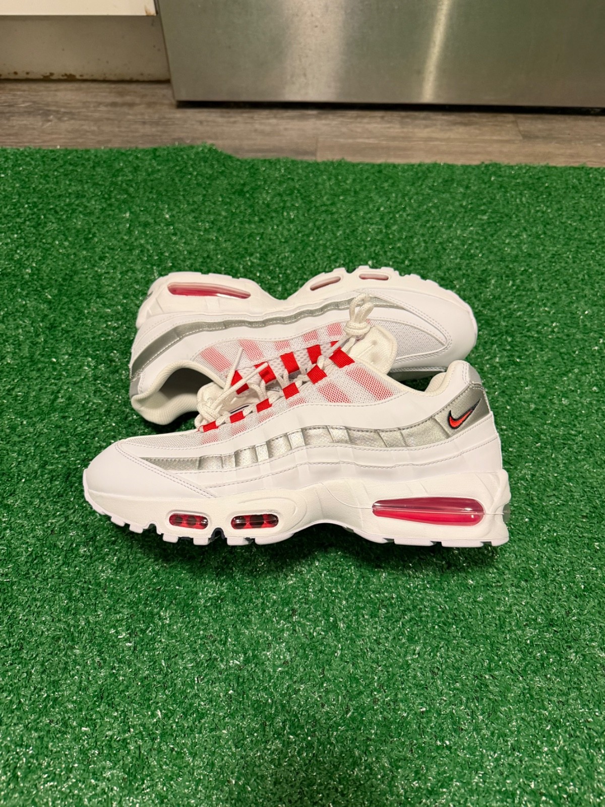 New Nike Air Max 95 SE ‘Big Bubble England’ (IQ0176-100)Shoes Men’s Size 8
