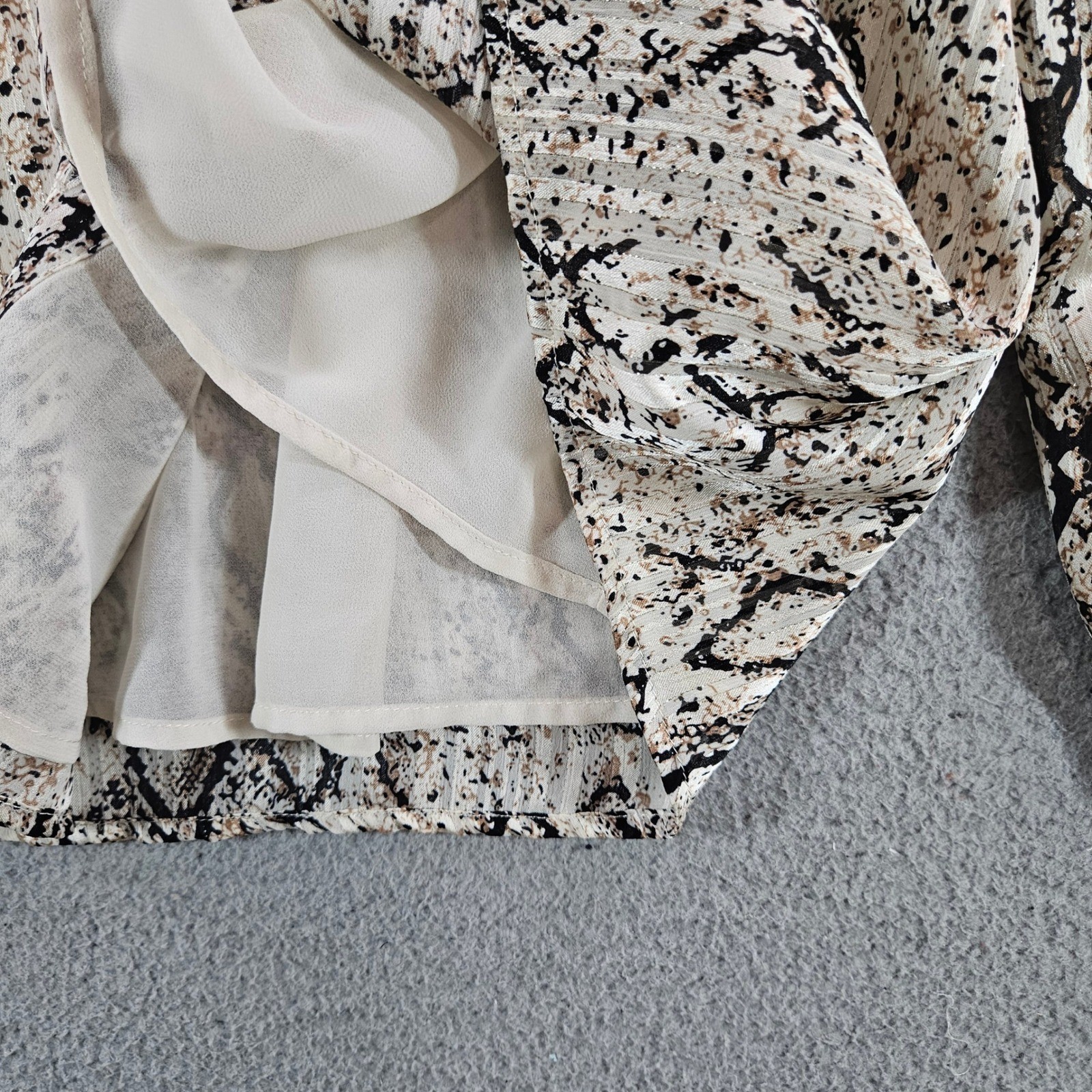 Joie Snake Print Bow Blouse Womens Small Tie Neck Top